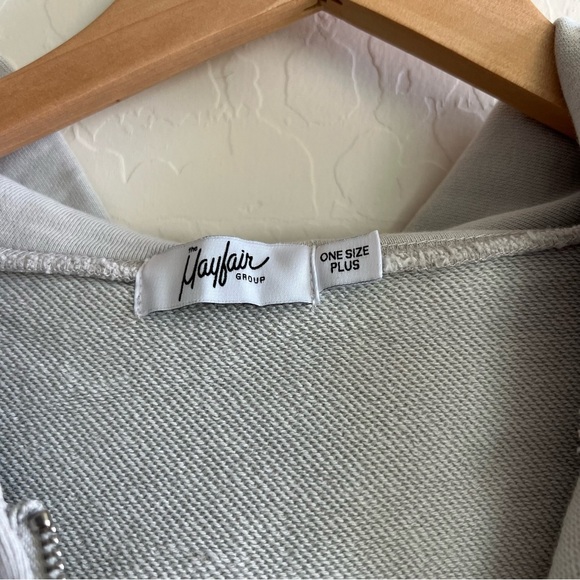 The Mayfair Group Made You Smile Chrome Zip-Up Hoodie - One Size Plus - Picture 5 of 9